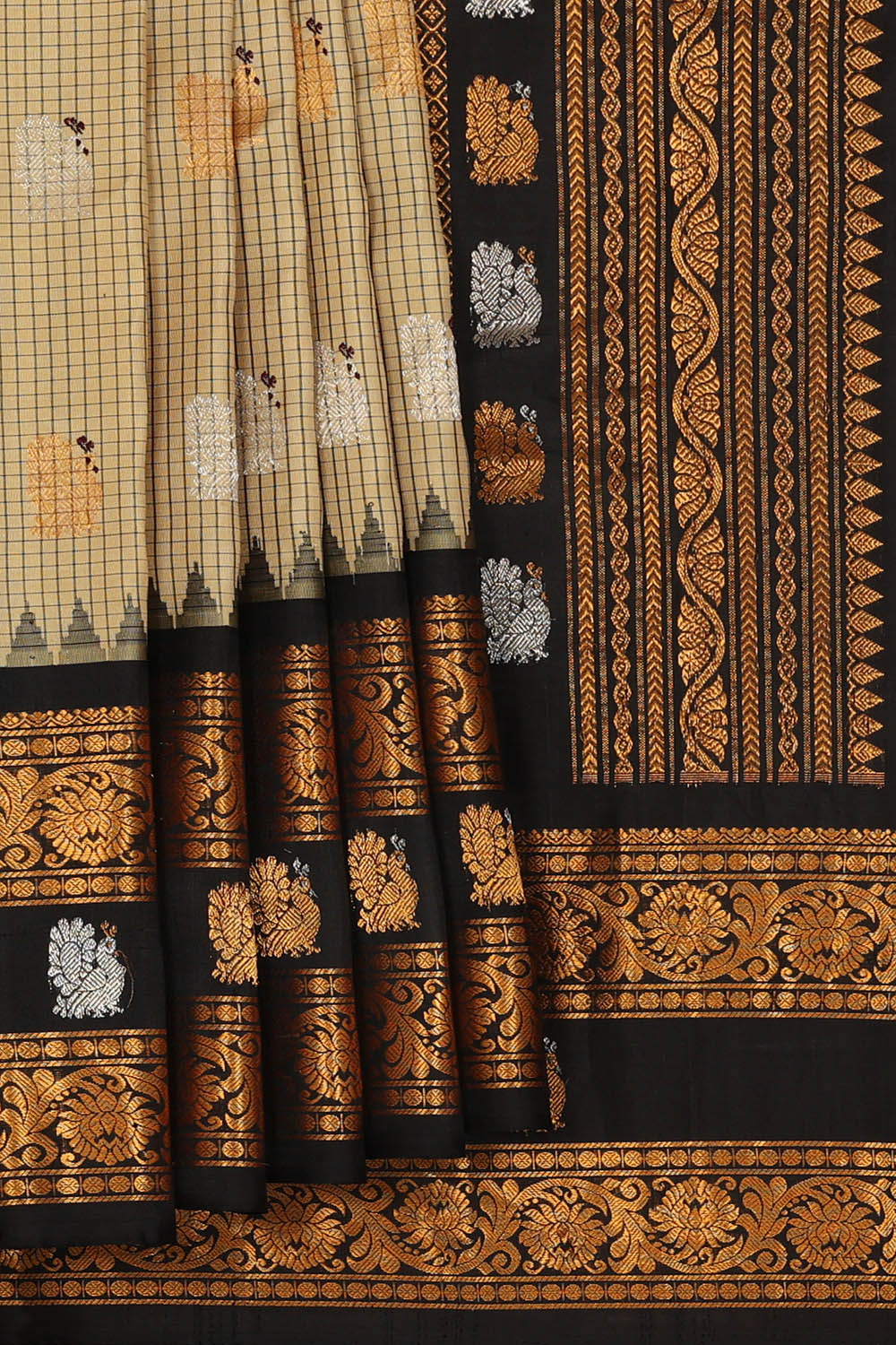 Image of Gadwal Silk Beige Saree