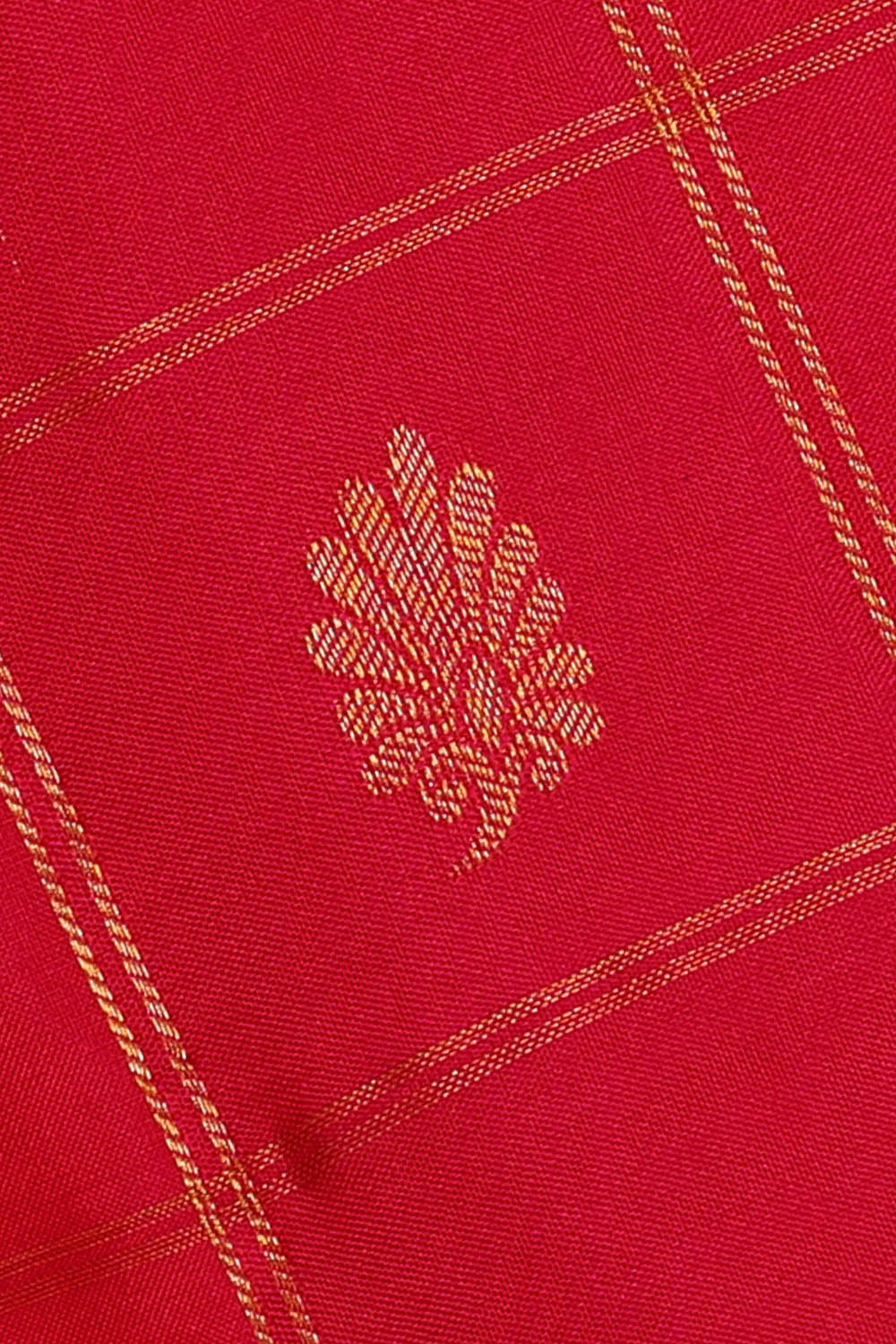 Image of Gadwal Silk Pink Saree