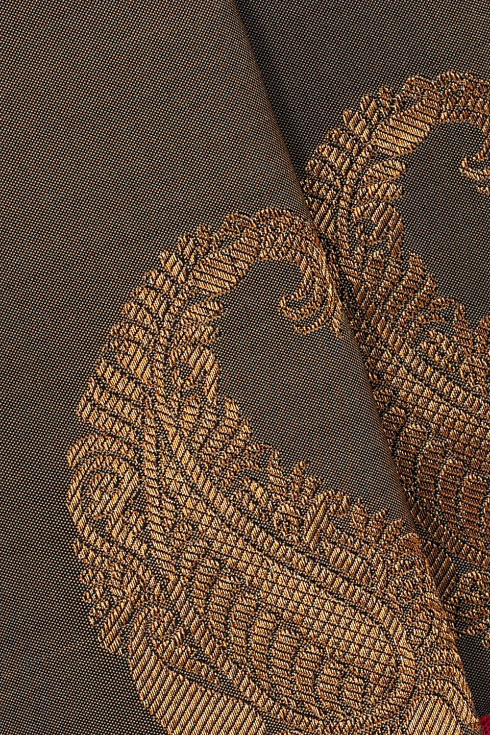Image of Gadwal Silk Grey Saree
