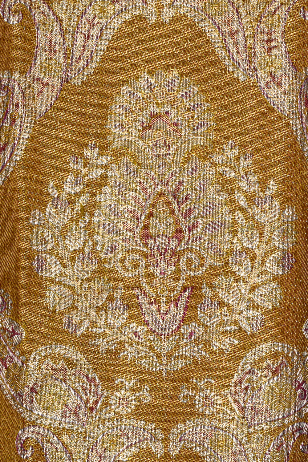 Image of Kanchipattu Tissue Silk Green Saree