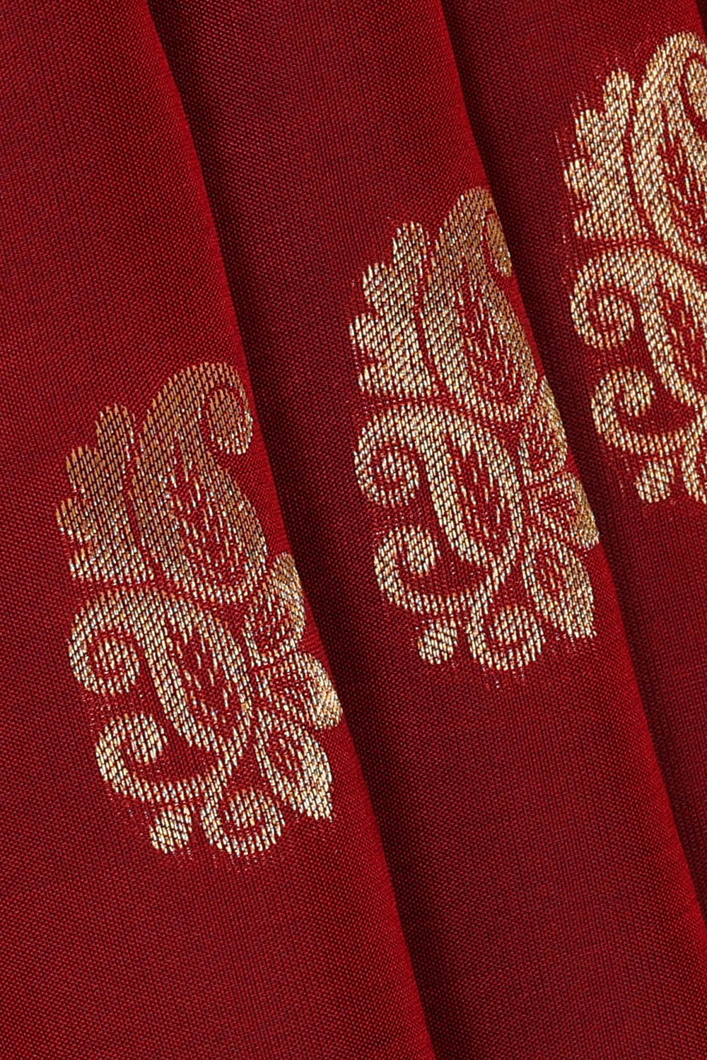 Image of Kanchipattu Silk Maroon Saree
