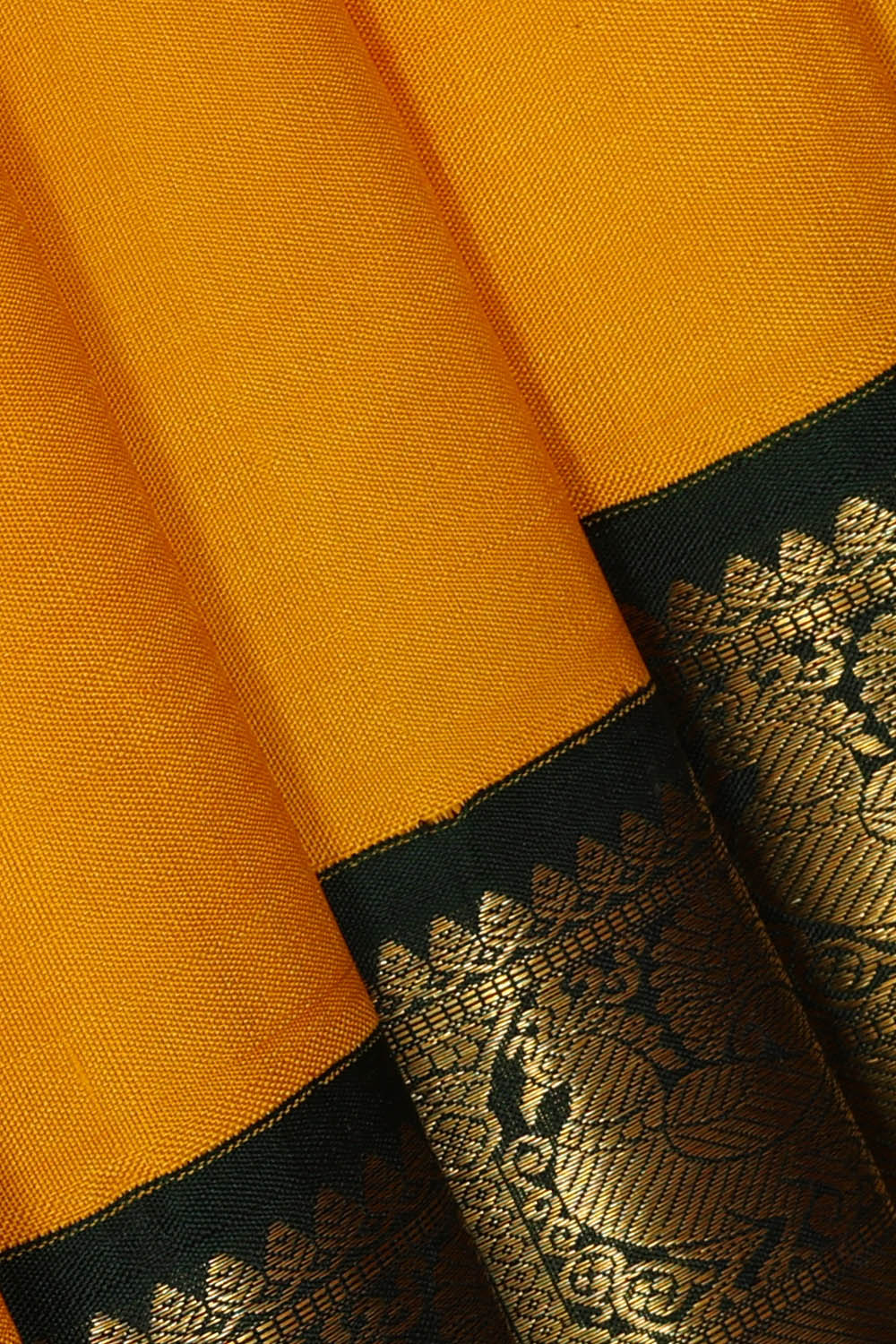 Image of Arani Silk Yellow Saree