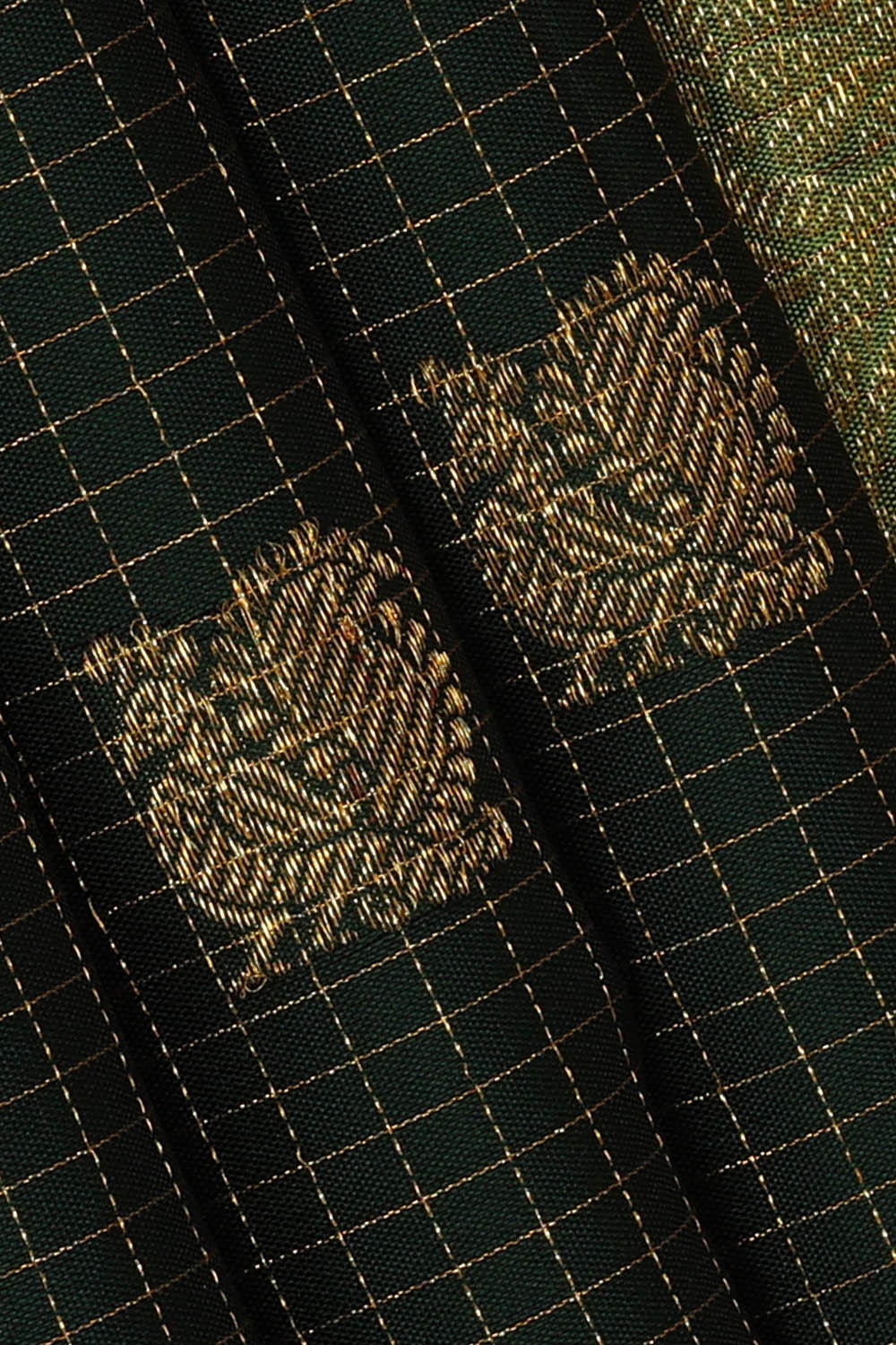 Image of Arani Silk Bottle Green Saree