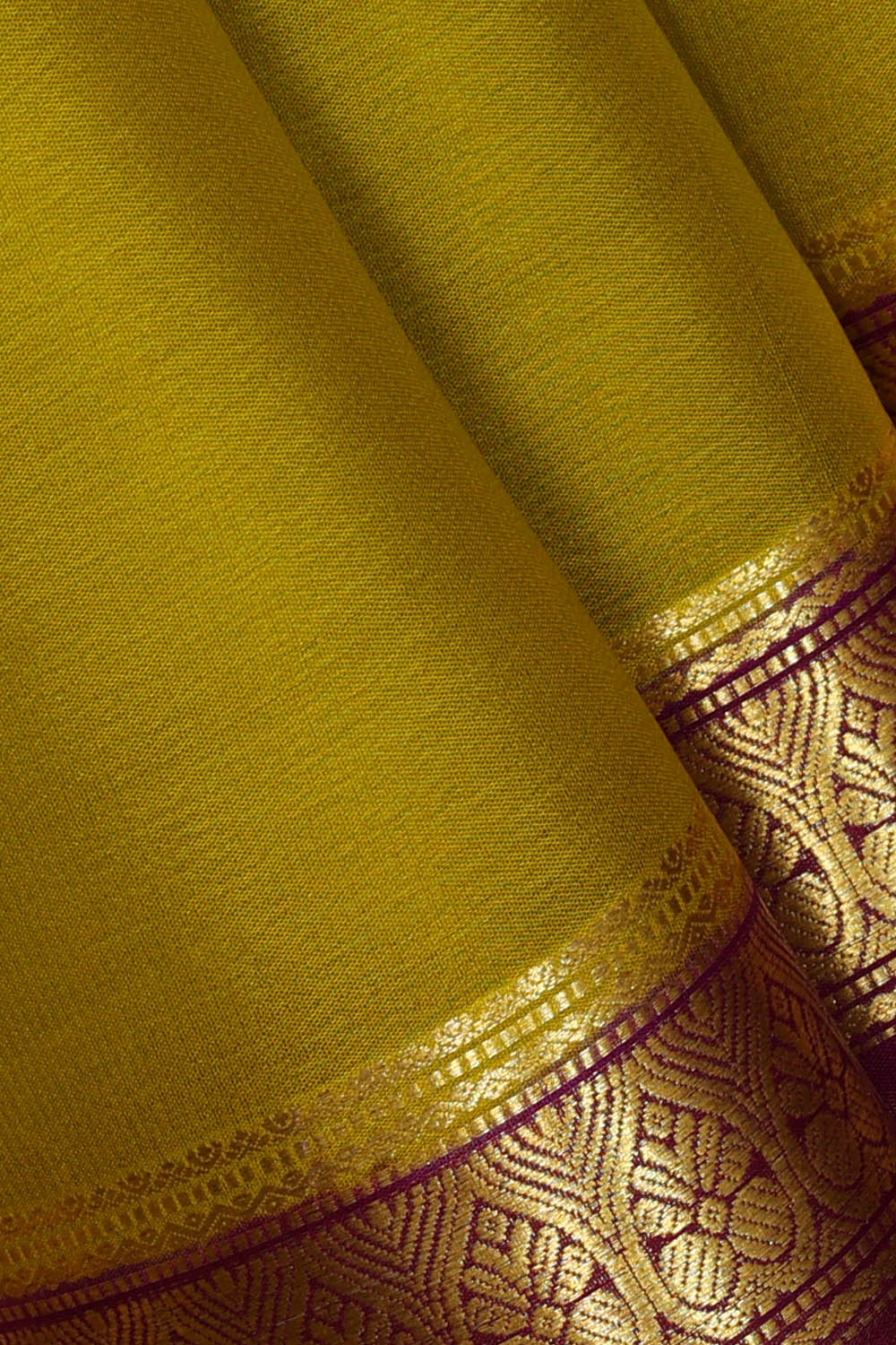 Image of Binny Crepe Pale Yellow Saree