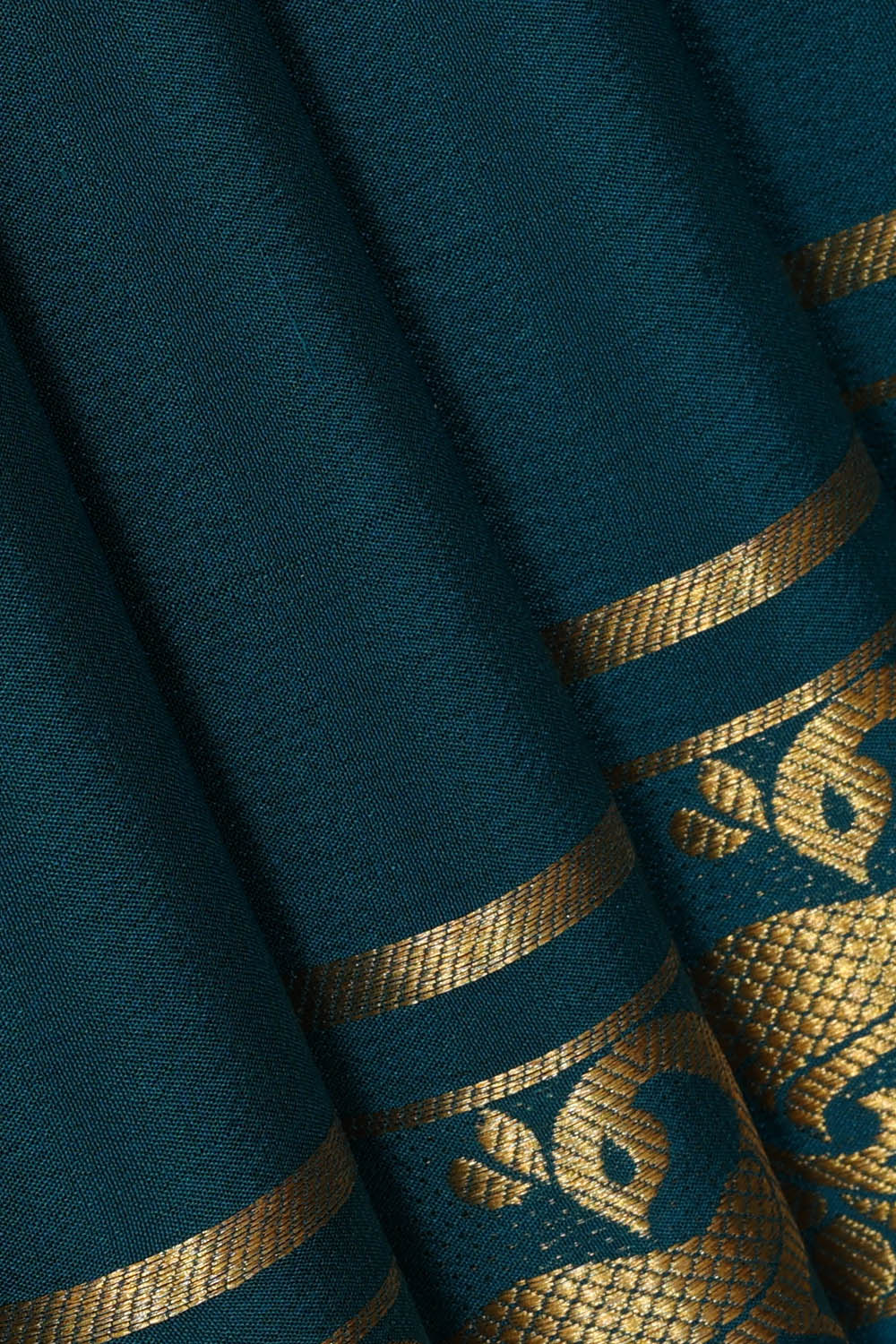 Image of Binny Crepe Silk Blue Saree