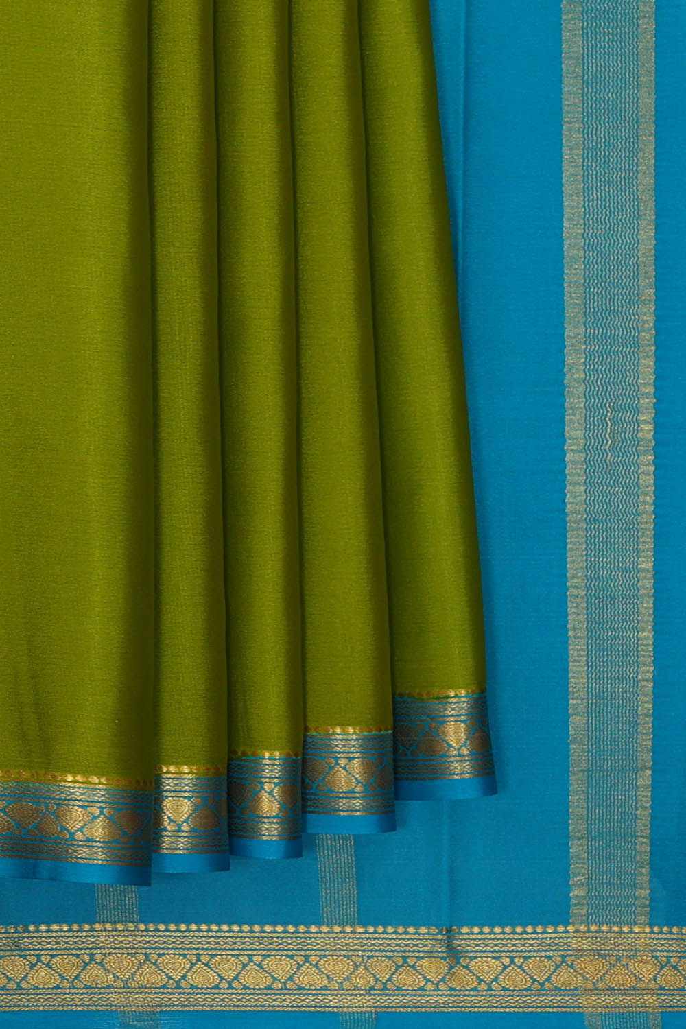 Image of Binny Crepe Green Saree