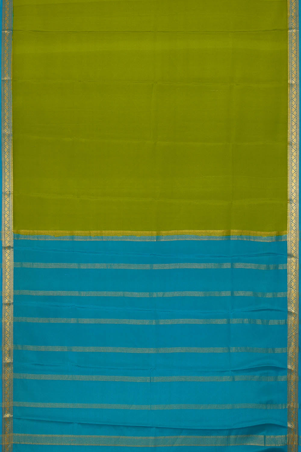 Image of Binny Crepe Green Saree