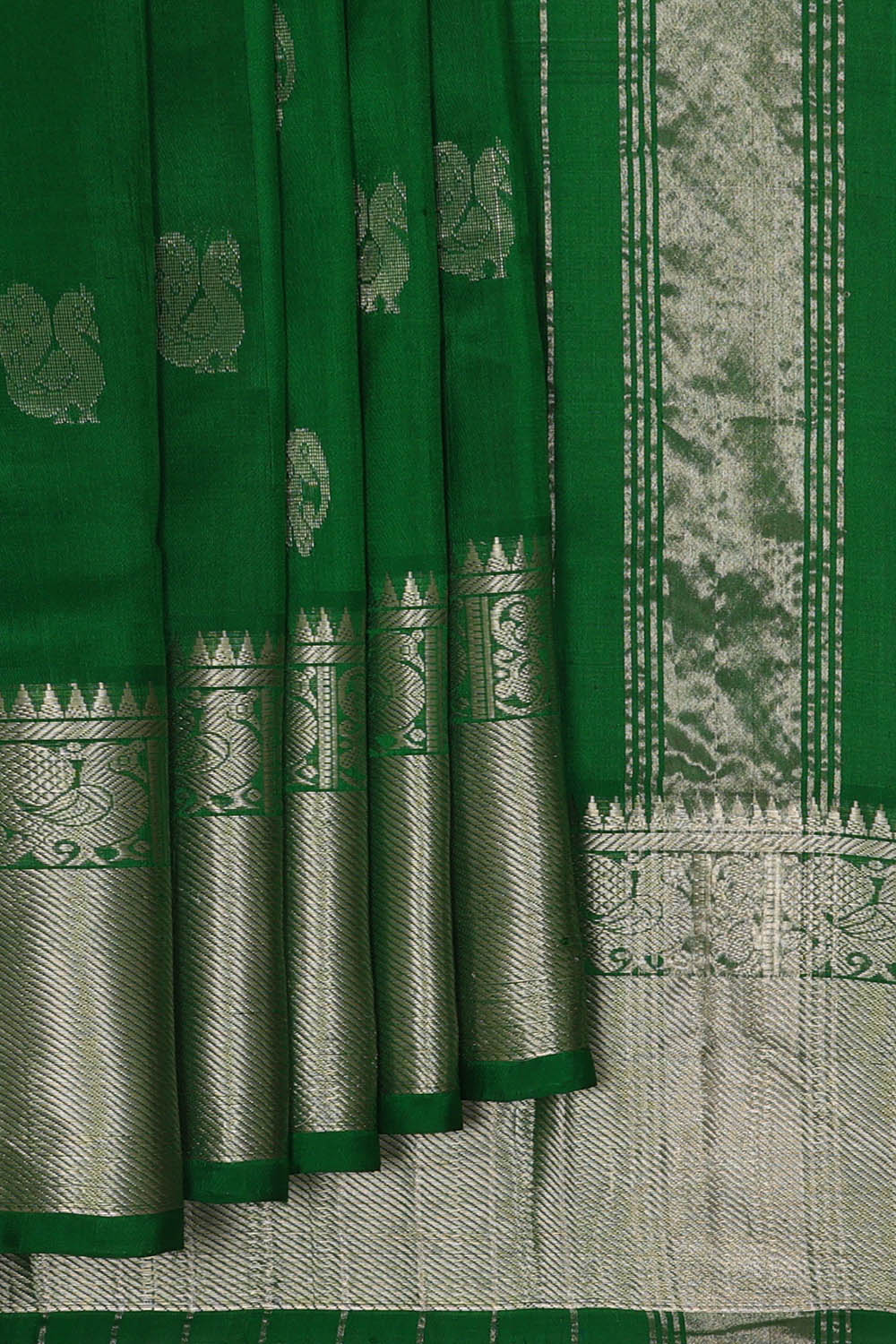 Image of Green Mangalagiri Silk Saree