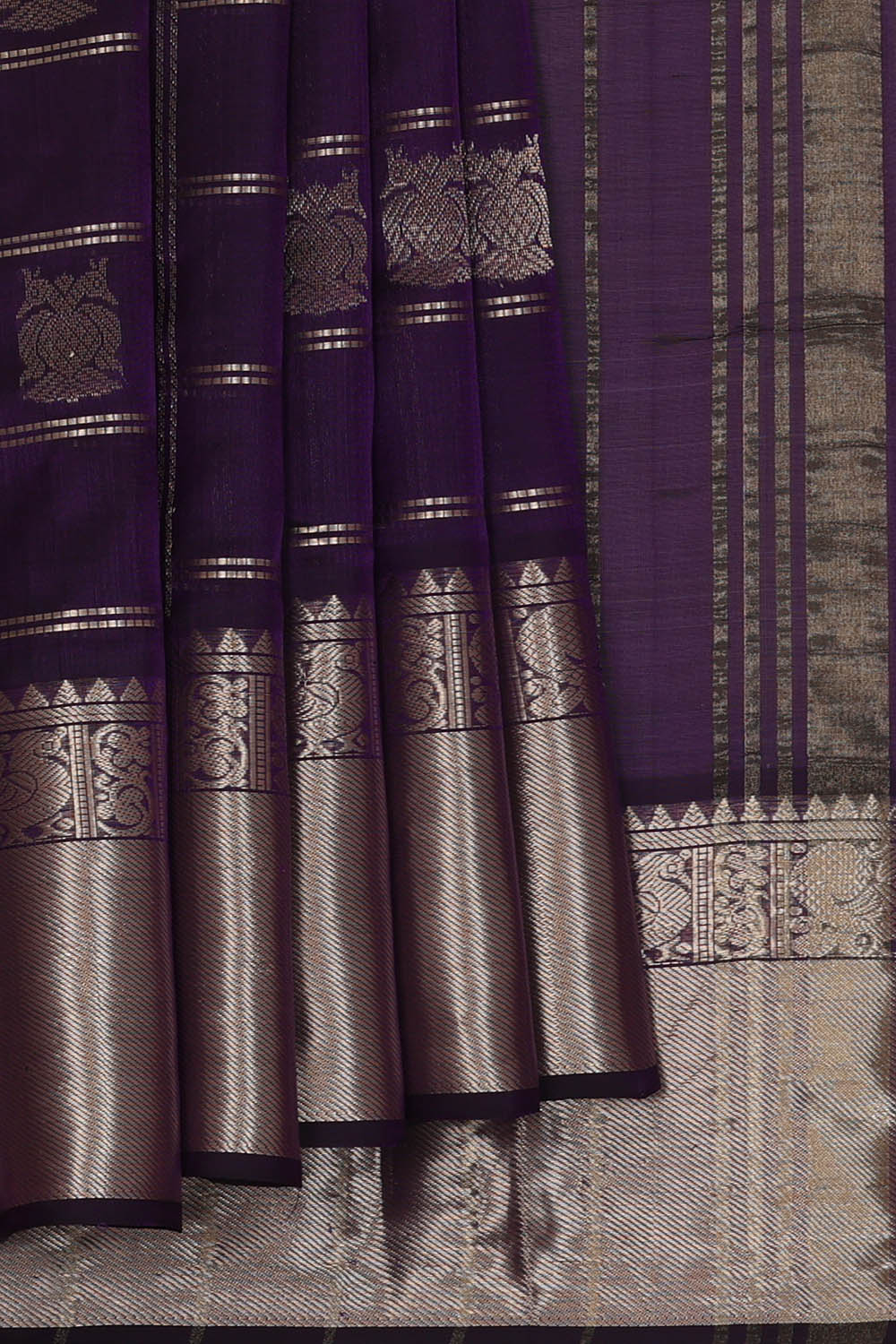 Image of Violet Mangalagiri Silk Saree