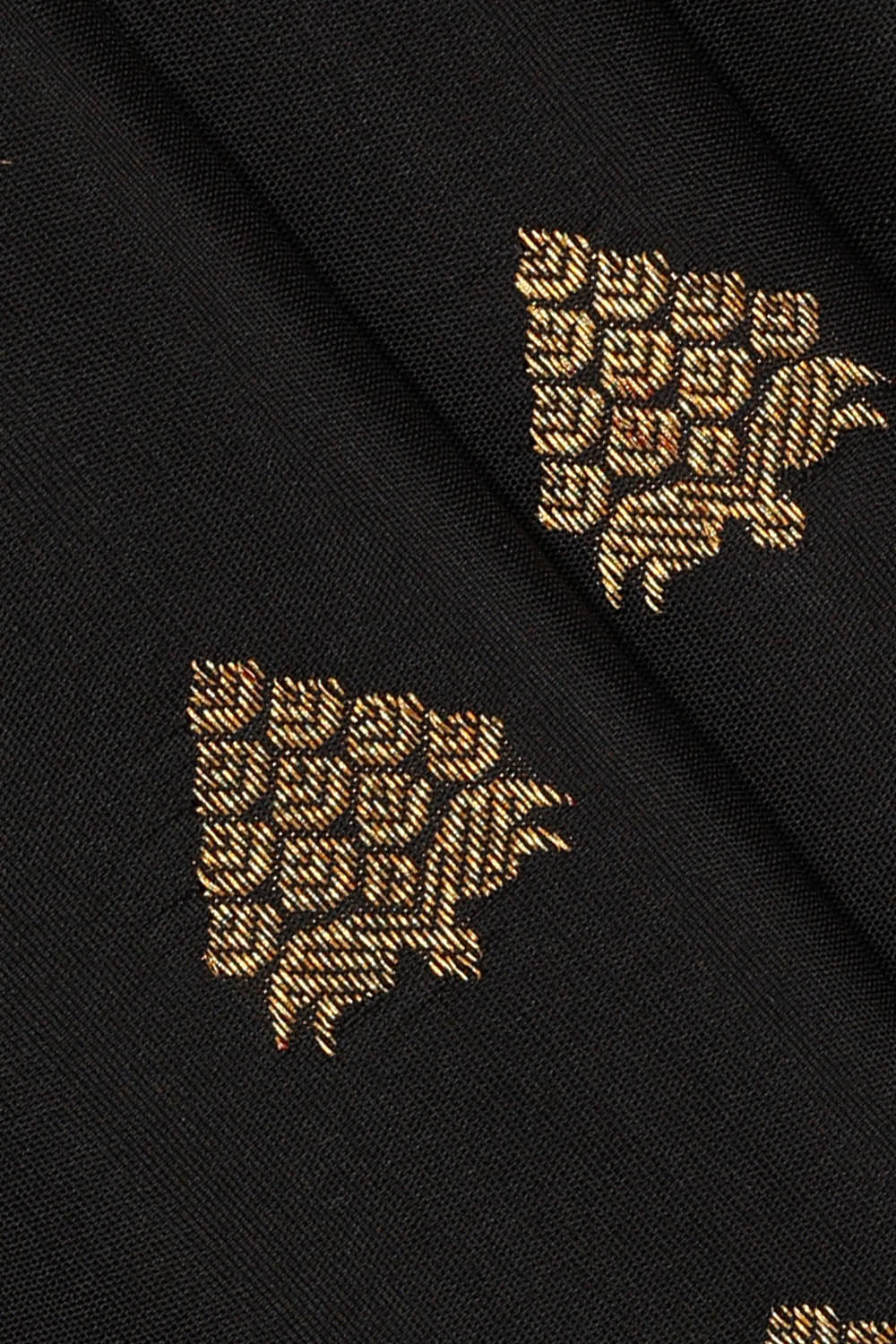 Image of Black Gadwal Silk Saree
