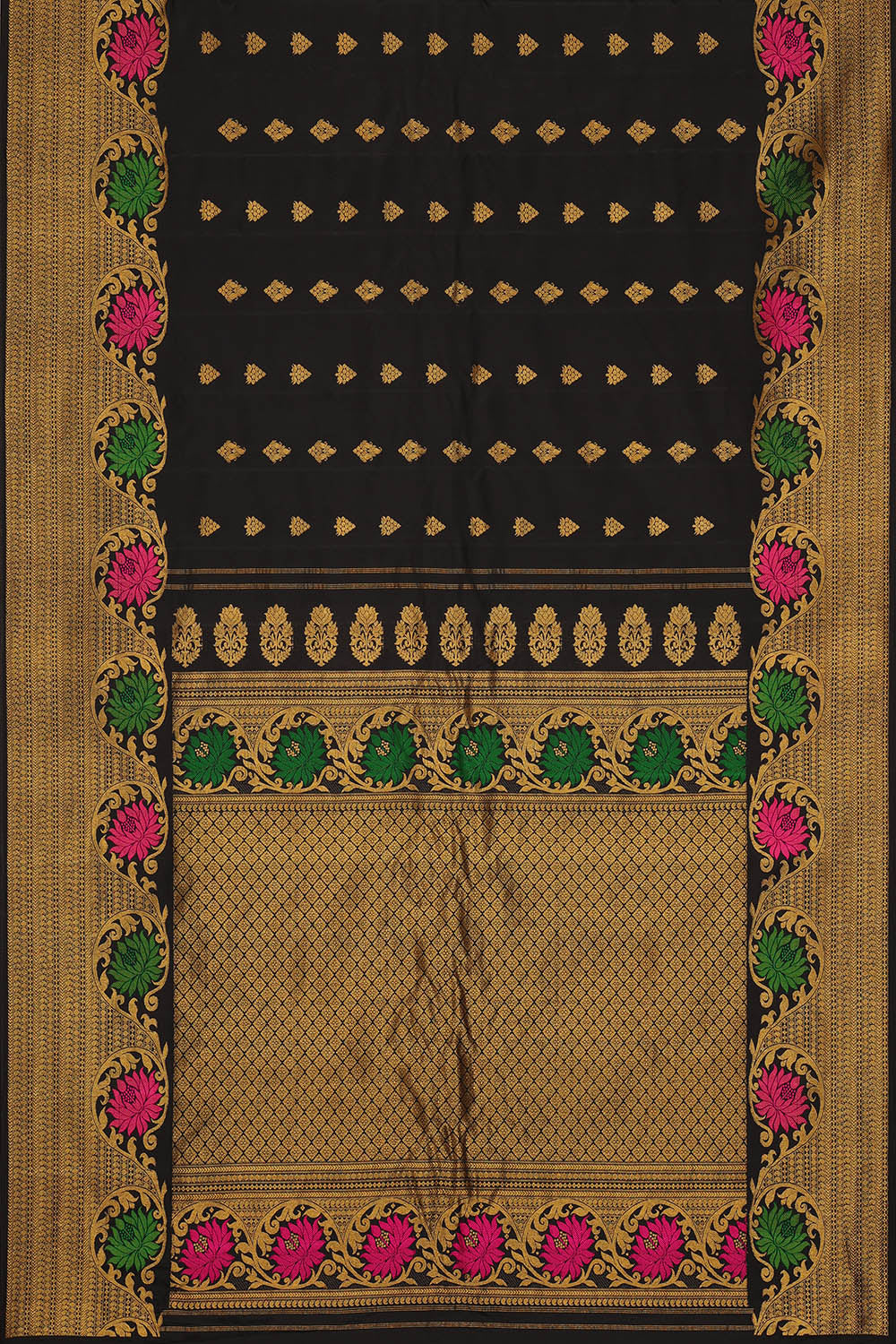 Image of Black Gadwal Silk Saree