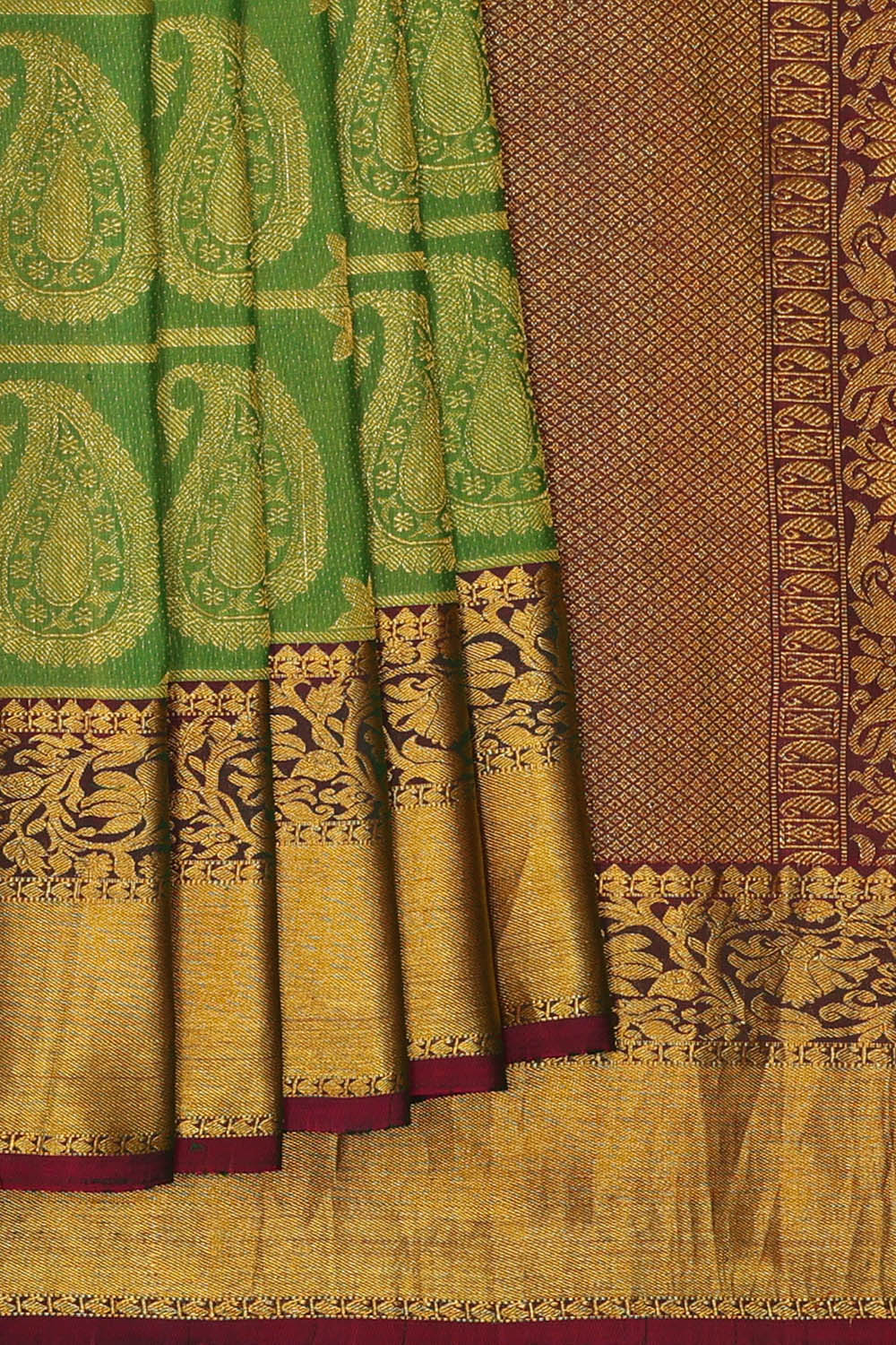 Image of Green Gadwal Silk Saree