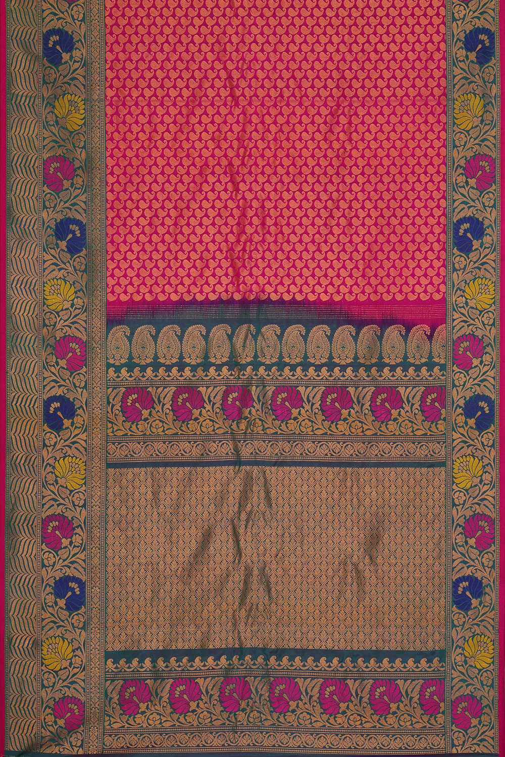 Image of Pink Gadwal Silk Saree
