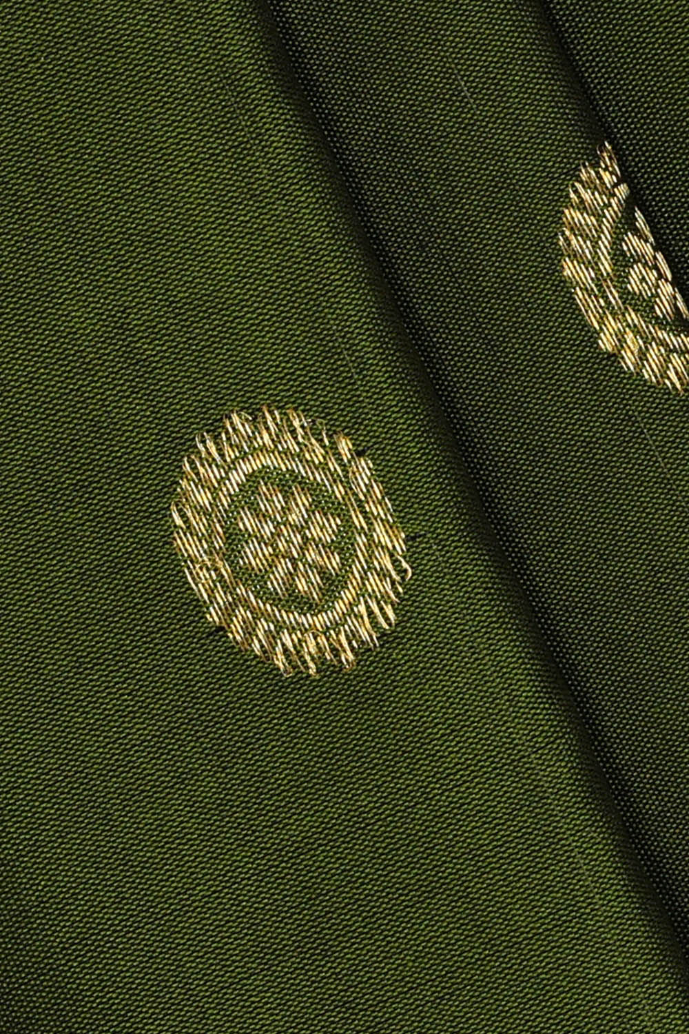 Image of Bottle Green Gadwal Silk Saree