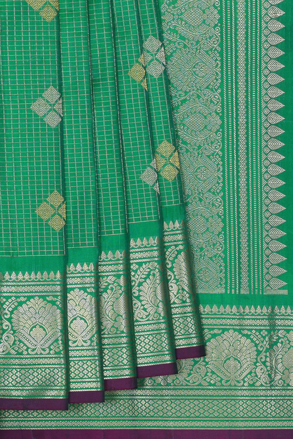 Image of Green Gadwal Silk Saree