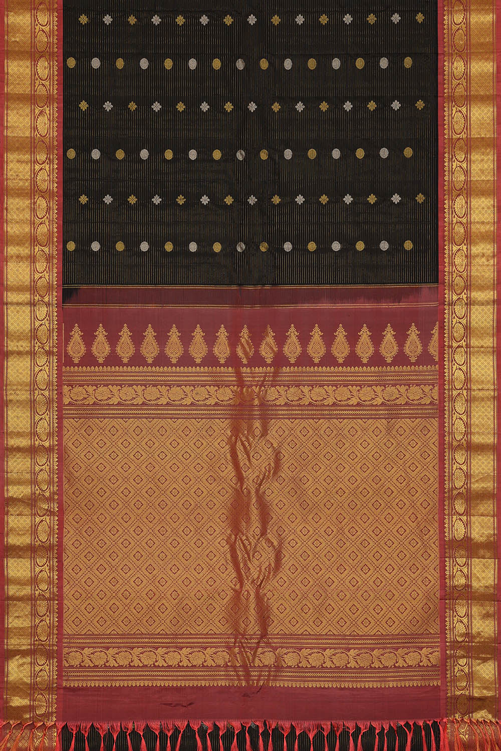 Image of Black Gadwal Silk Saree
