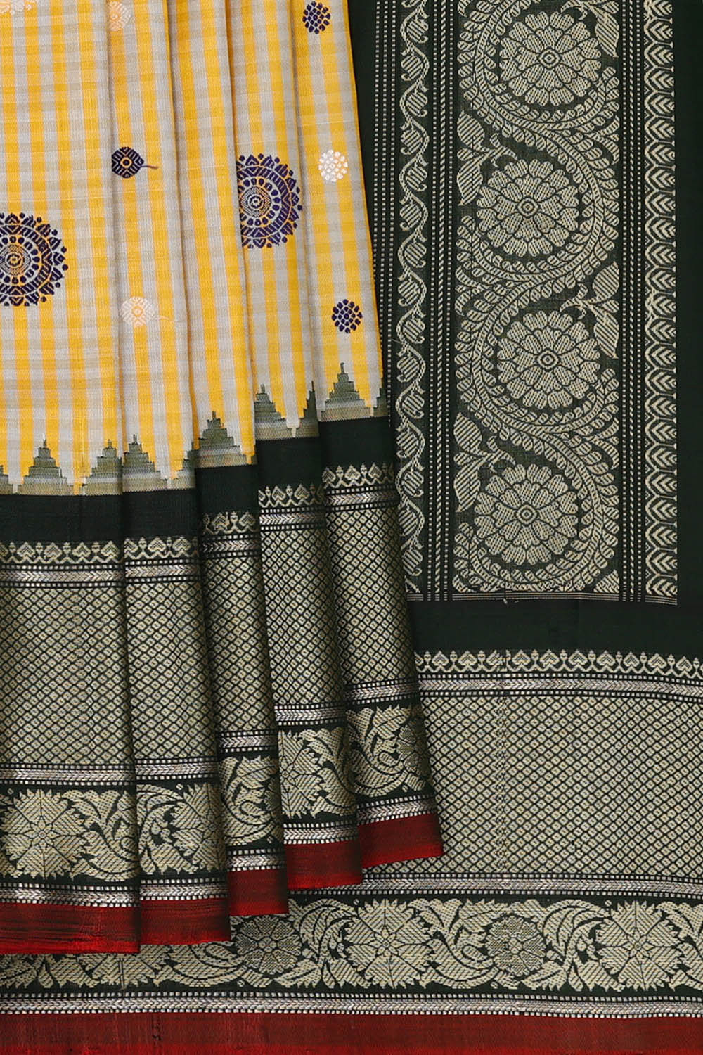 Image of Kattam Pattern Gadwal Silk Saree