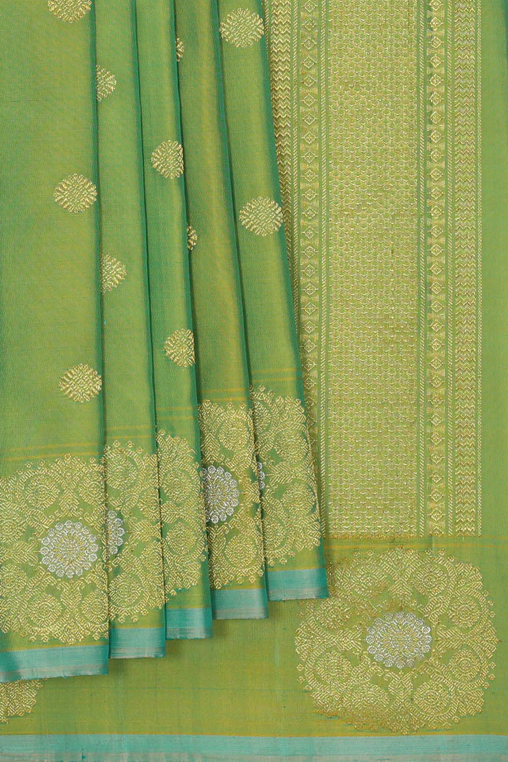 Image of Green Gadwal Silk Saree