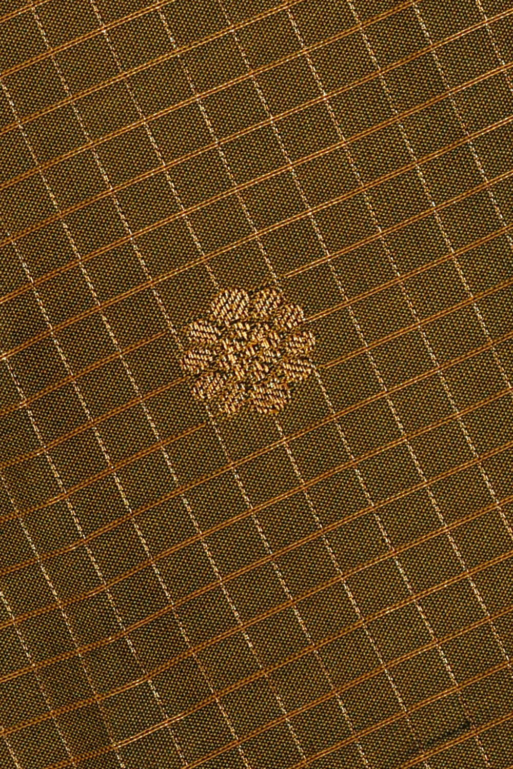 Image of Moss-Green Kattam Gadwal Silk Saree