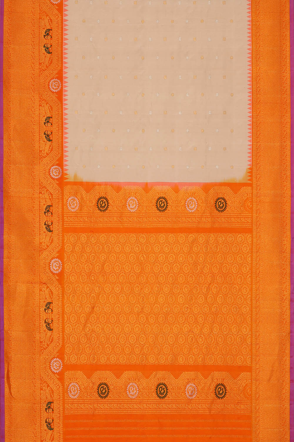 Image of Beige Gadwal Silk Saree