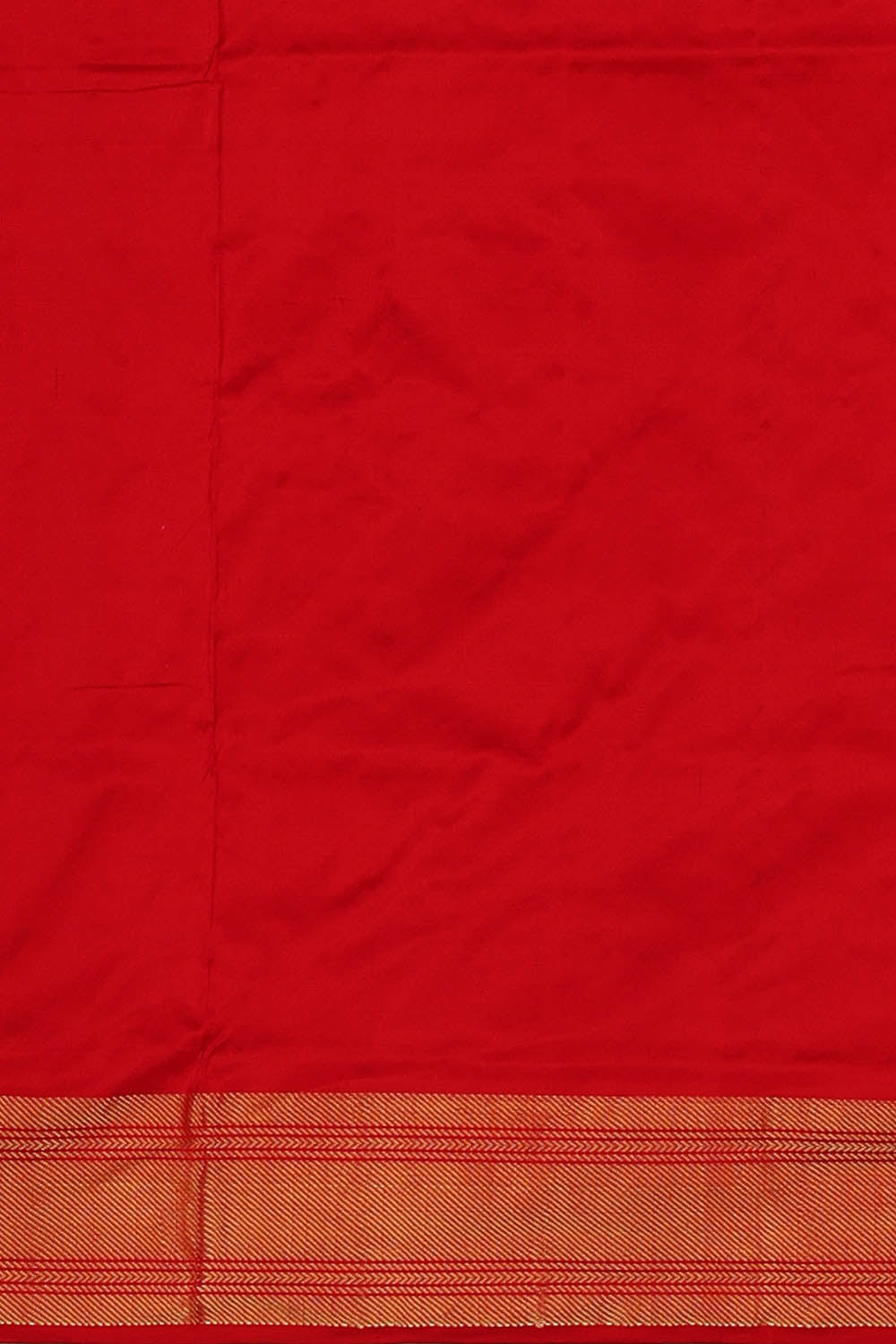 Image of Off-white Pochampally Ikat Silk Saree