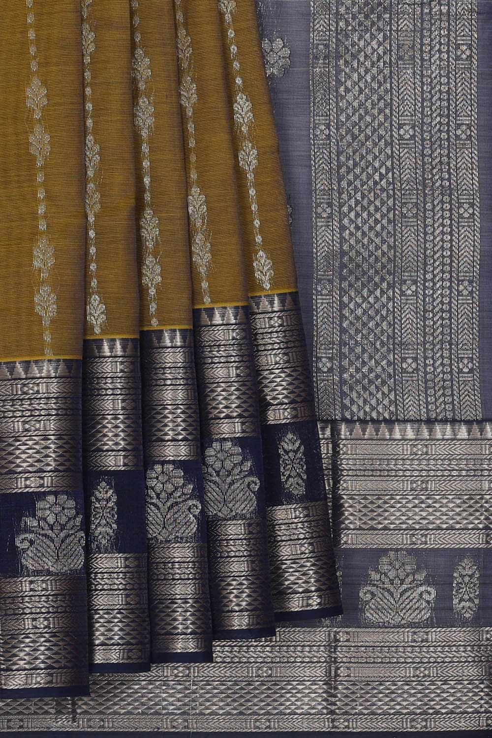Image of Mehendi Green Kuppadam Silk Cotton Saree