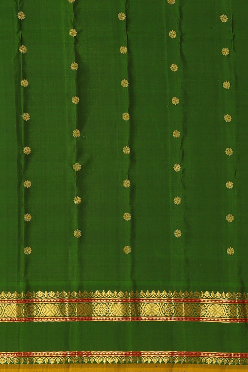 Image of Off-White Gadwal Silk Saree