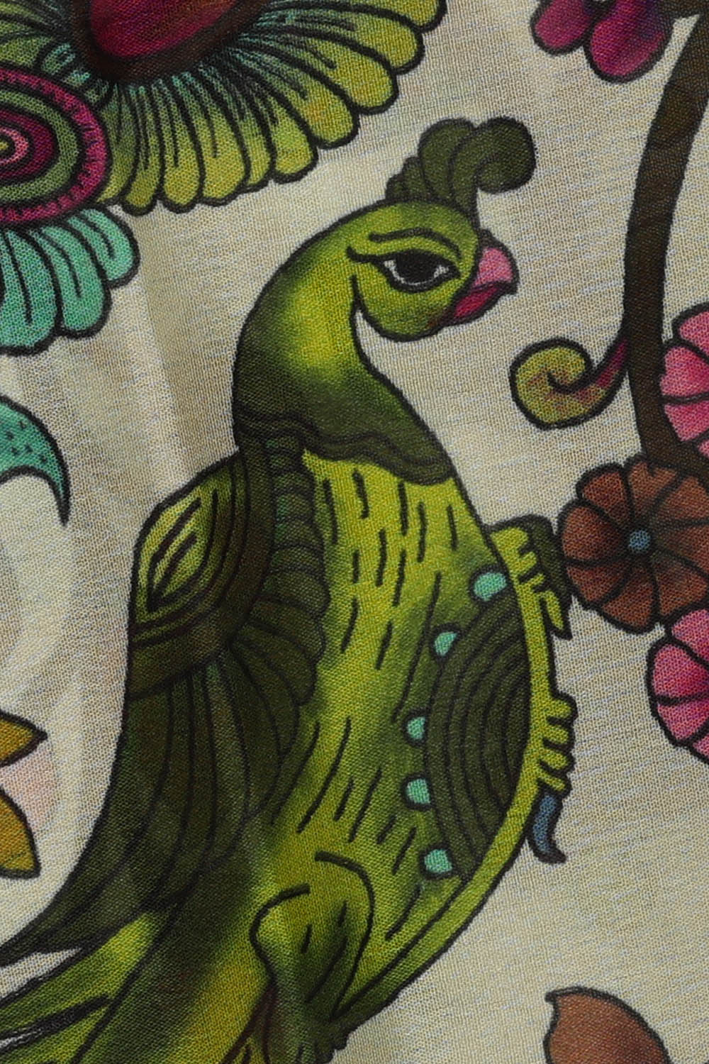 Image of Off-White Crepe Silk Saree