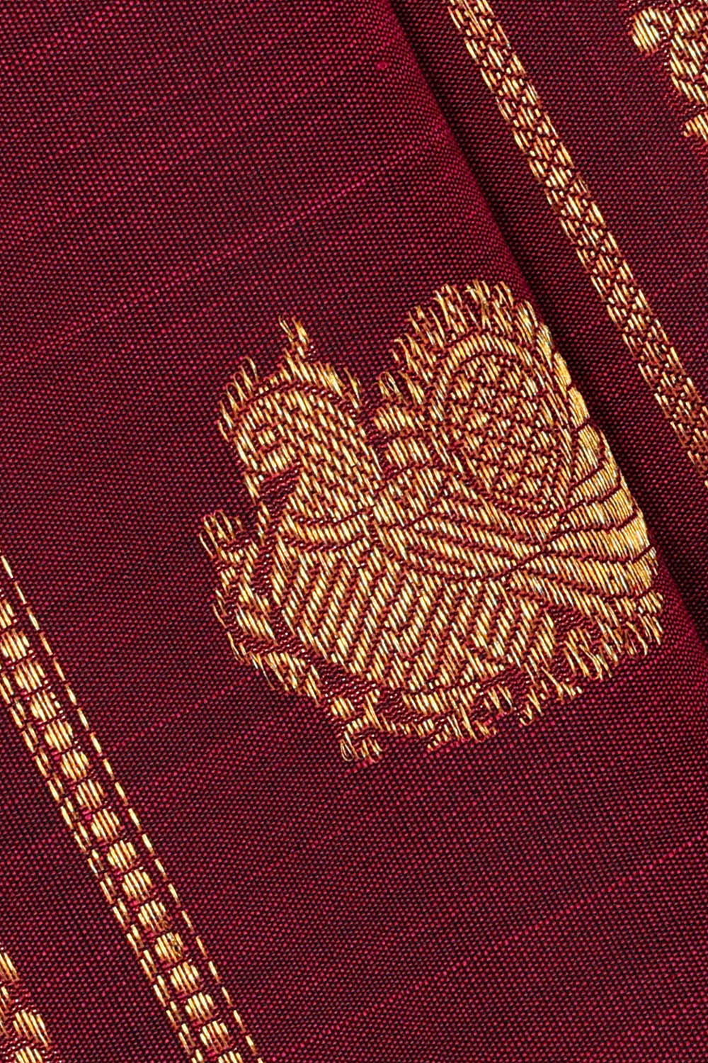 Image of Kanchipattu Maroon Saree