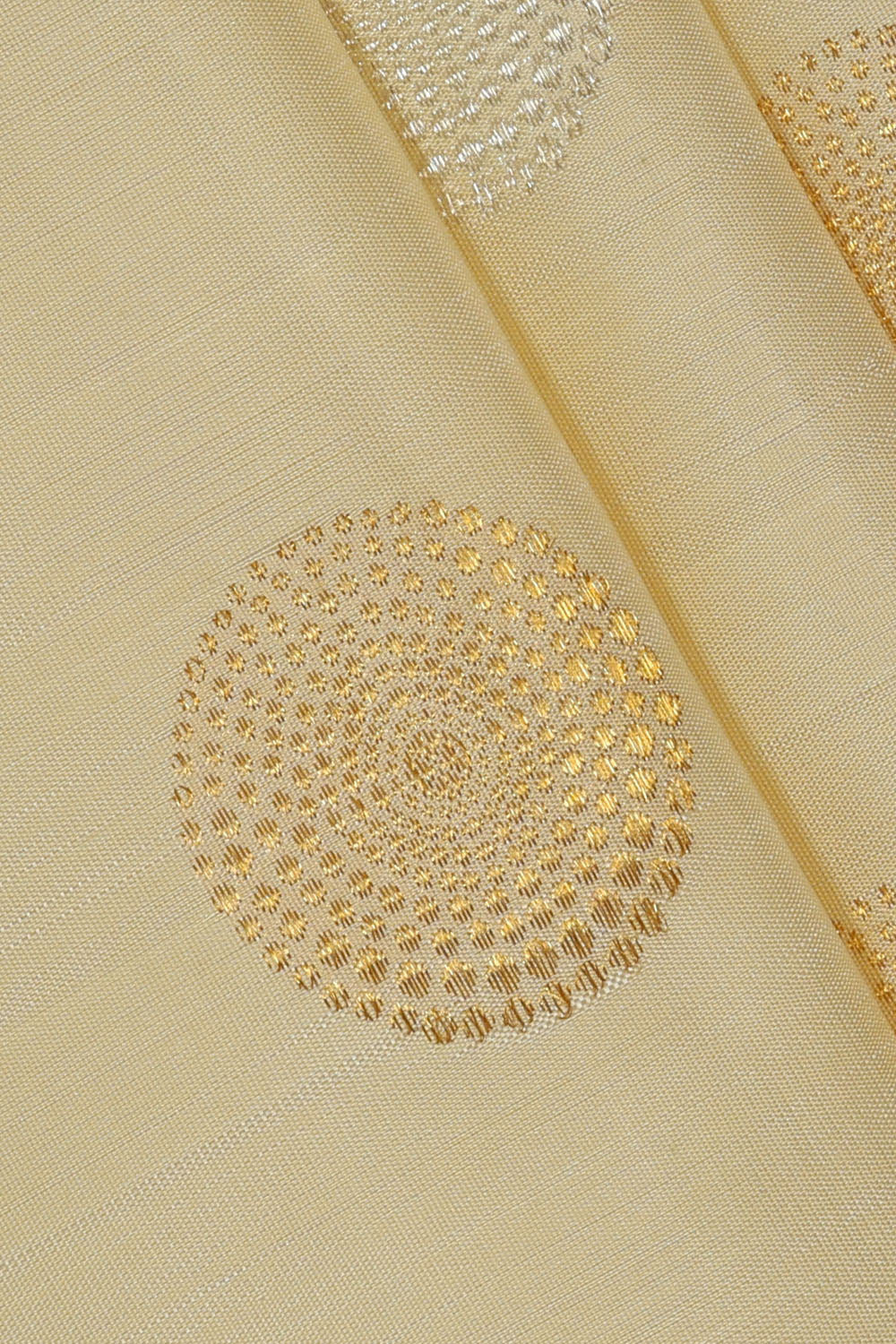 Image of Cream Kanchipattu Saree