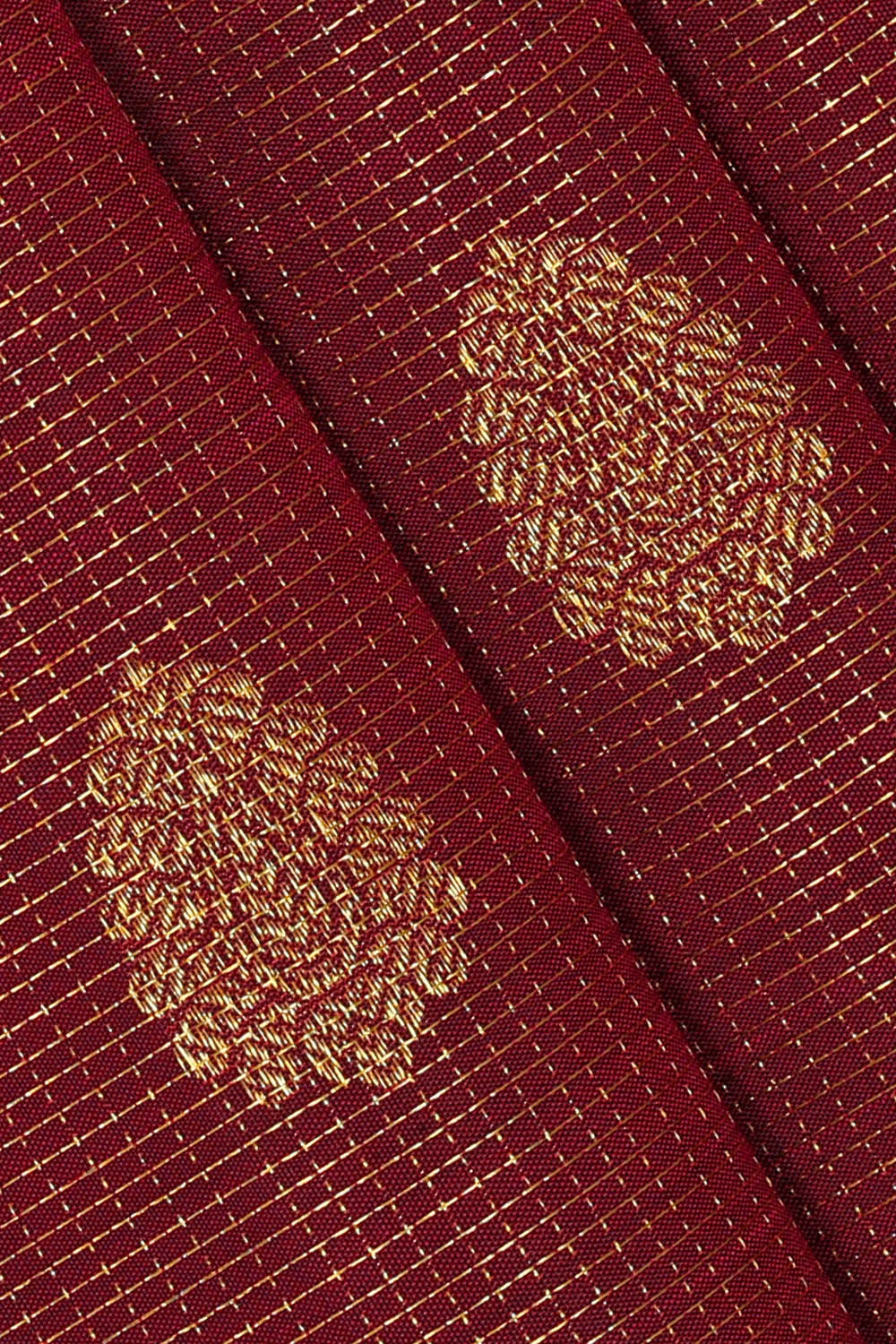 Image of Kanchipattu Purple Kattam Saree