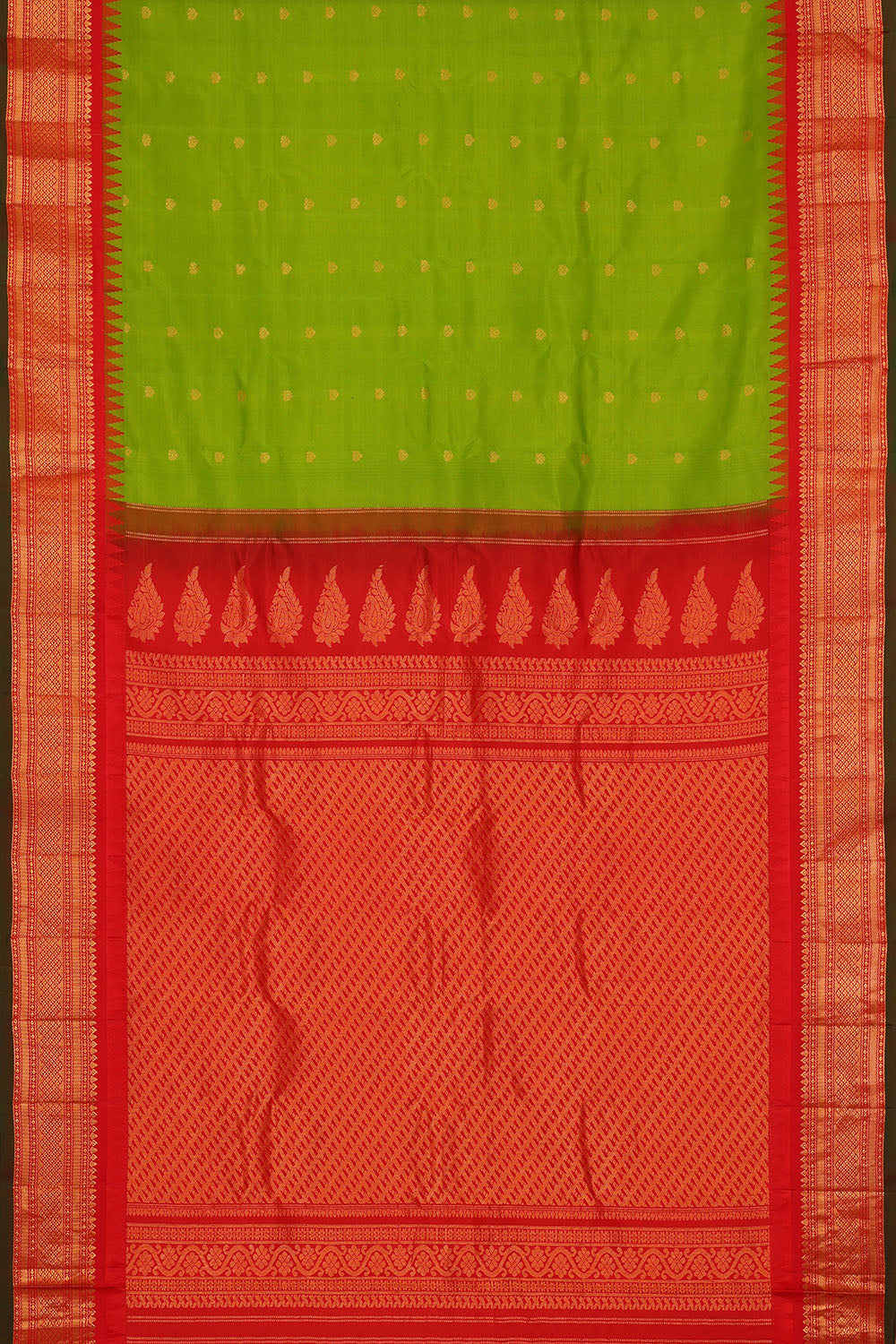 Image of Green Gadwal Silk Saree