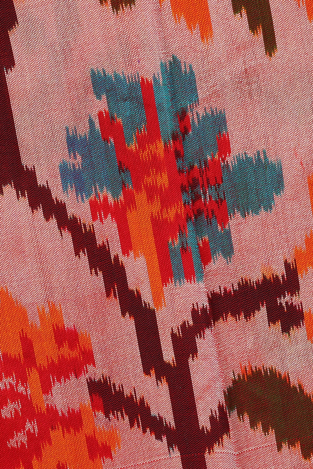 Image of Off-White Pochampally Ikat Silk Saree
