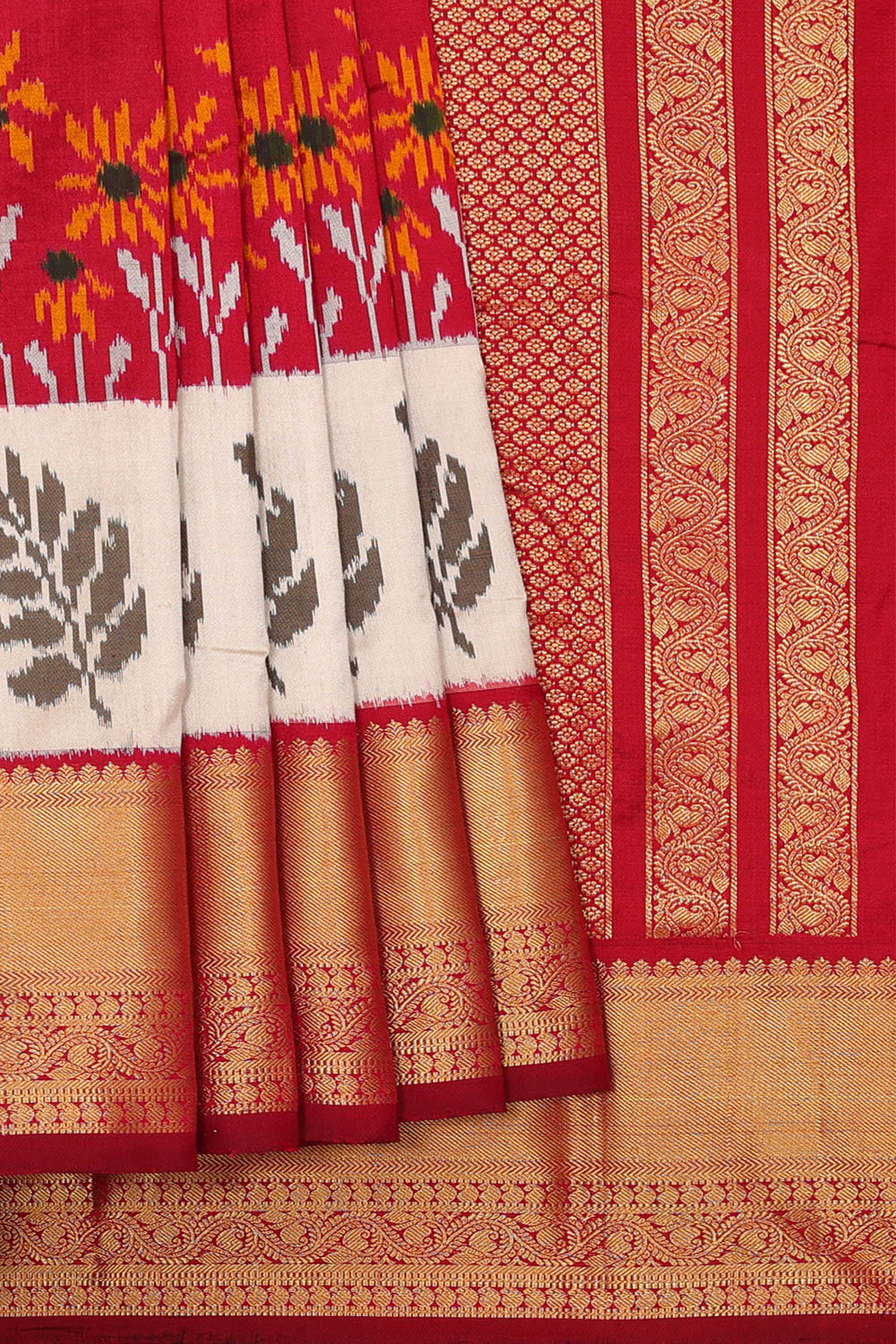 Image of red-pochampally-ikat-silk-saree-p-18940657