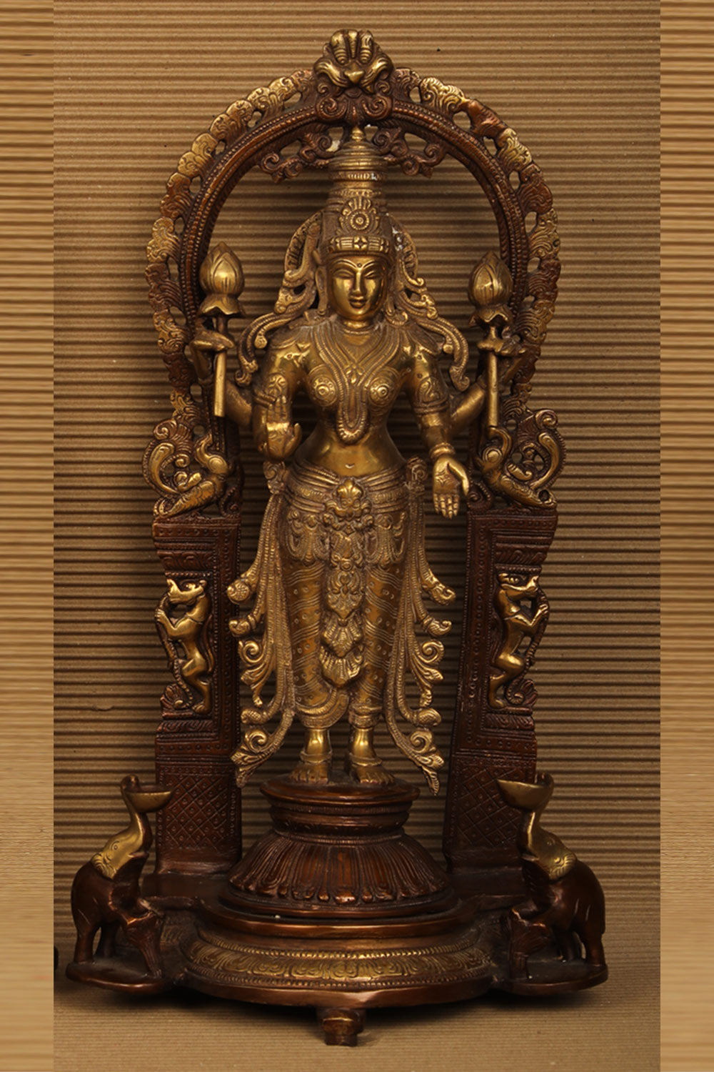 Image of Lord Vishnu & Goddess Lakshmi Brass Status 2 pic set