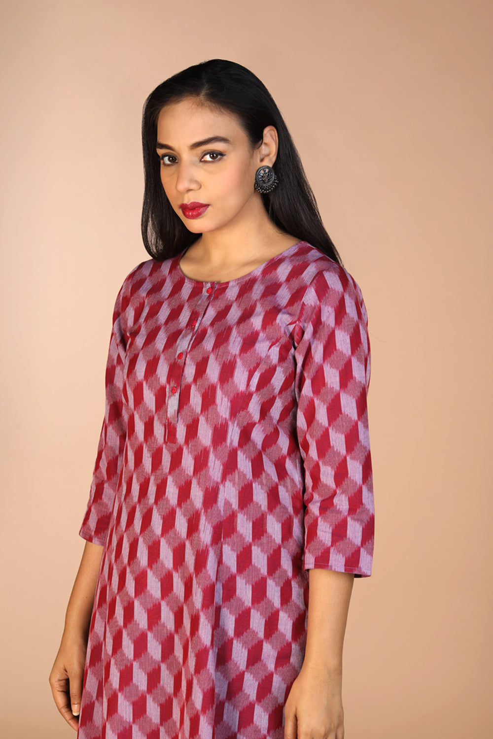 Collection of Handwoven cotton Pochampally Ikat kurta in a gallery layout