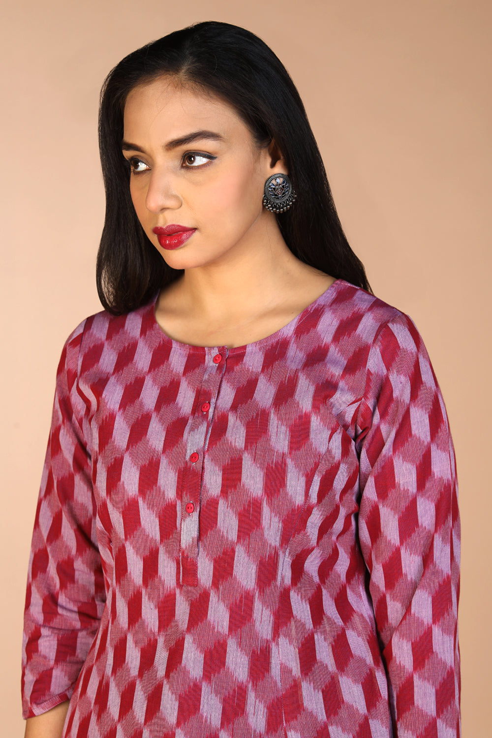 Image of Handwoven cotton Pochampally Ikat kurta