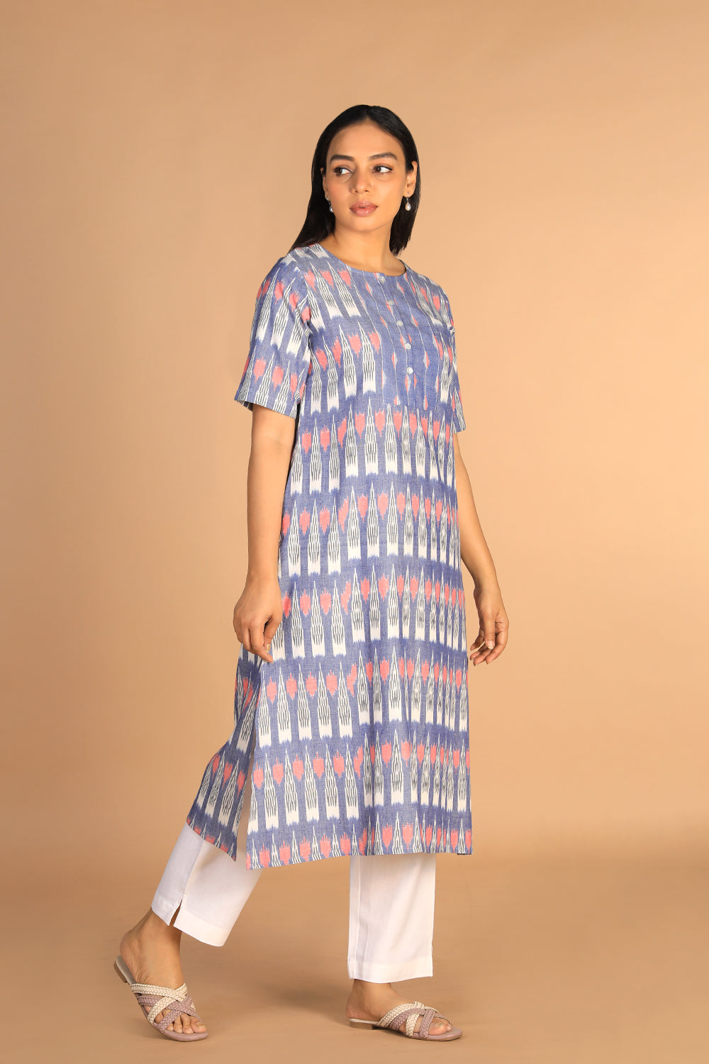 Image of Chambery Blue Handwoven cotton pochampally Ikat kurti