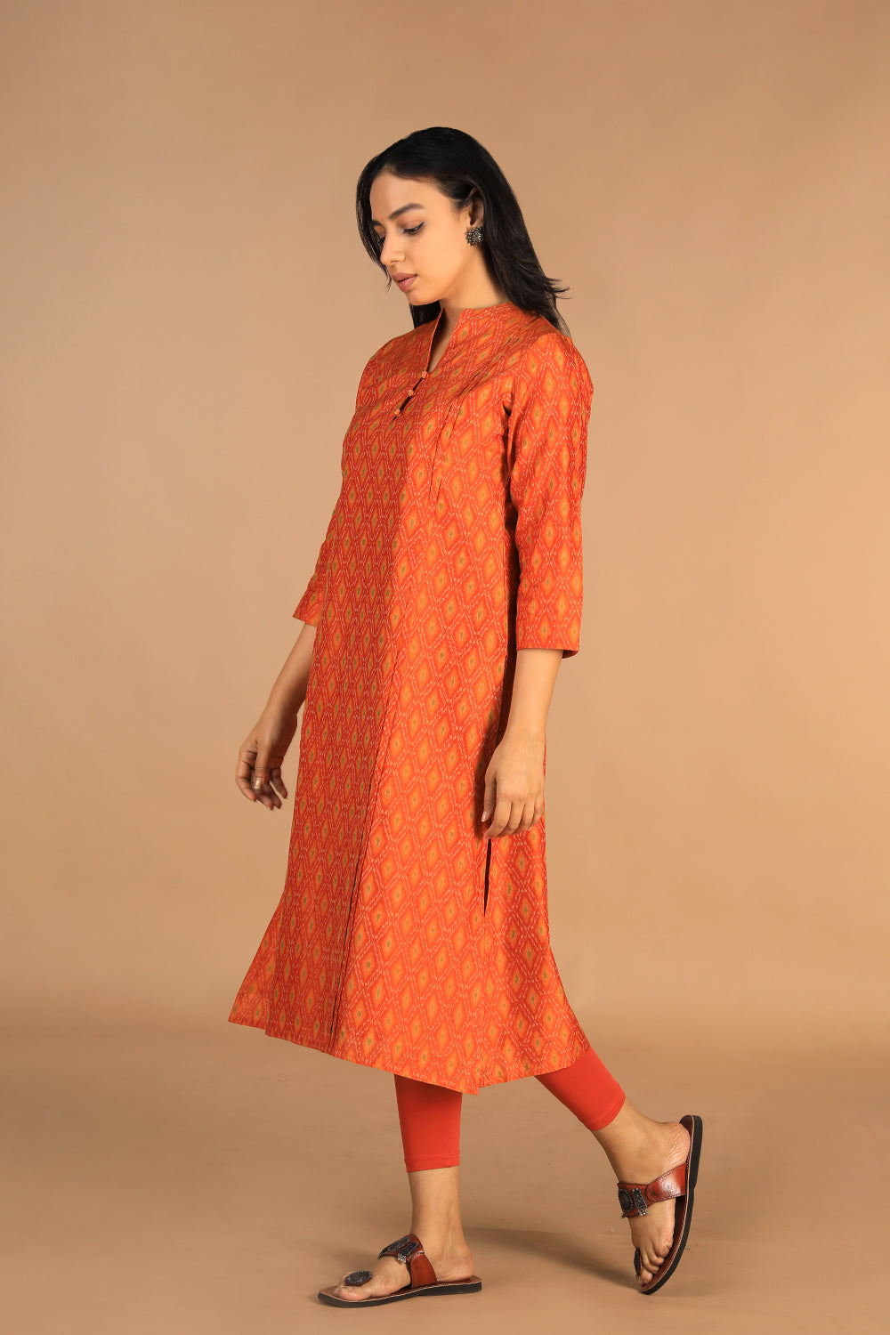 Image of Handwoven Pochampally silk Ikat kurta