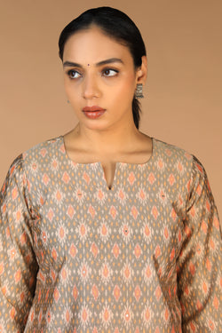 Image of Handwoven Pochampally Silk Ikat Kurti