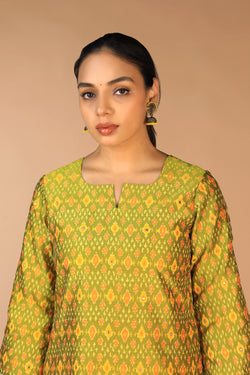 Image of Handwoven Pochampally Silk Ikat Kurti