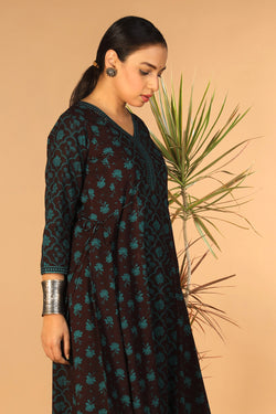 Image of Paneled cotton Bagh long Kurti