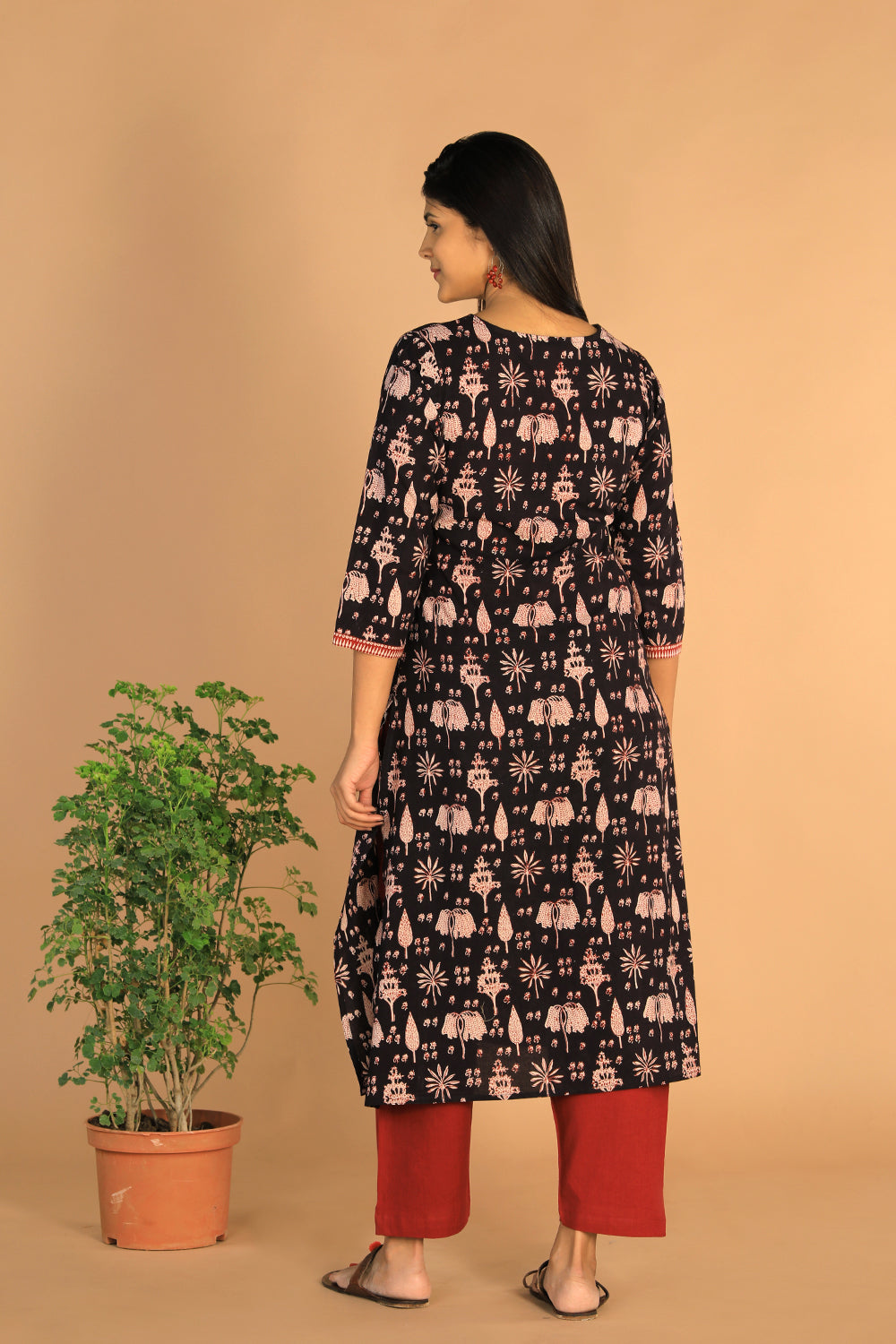 Image of Charcoal black Bagh Handblock Printed Kurta