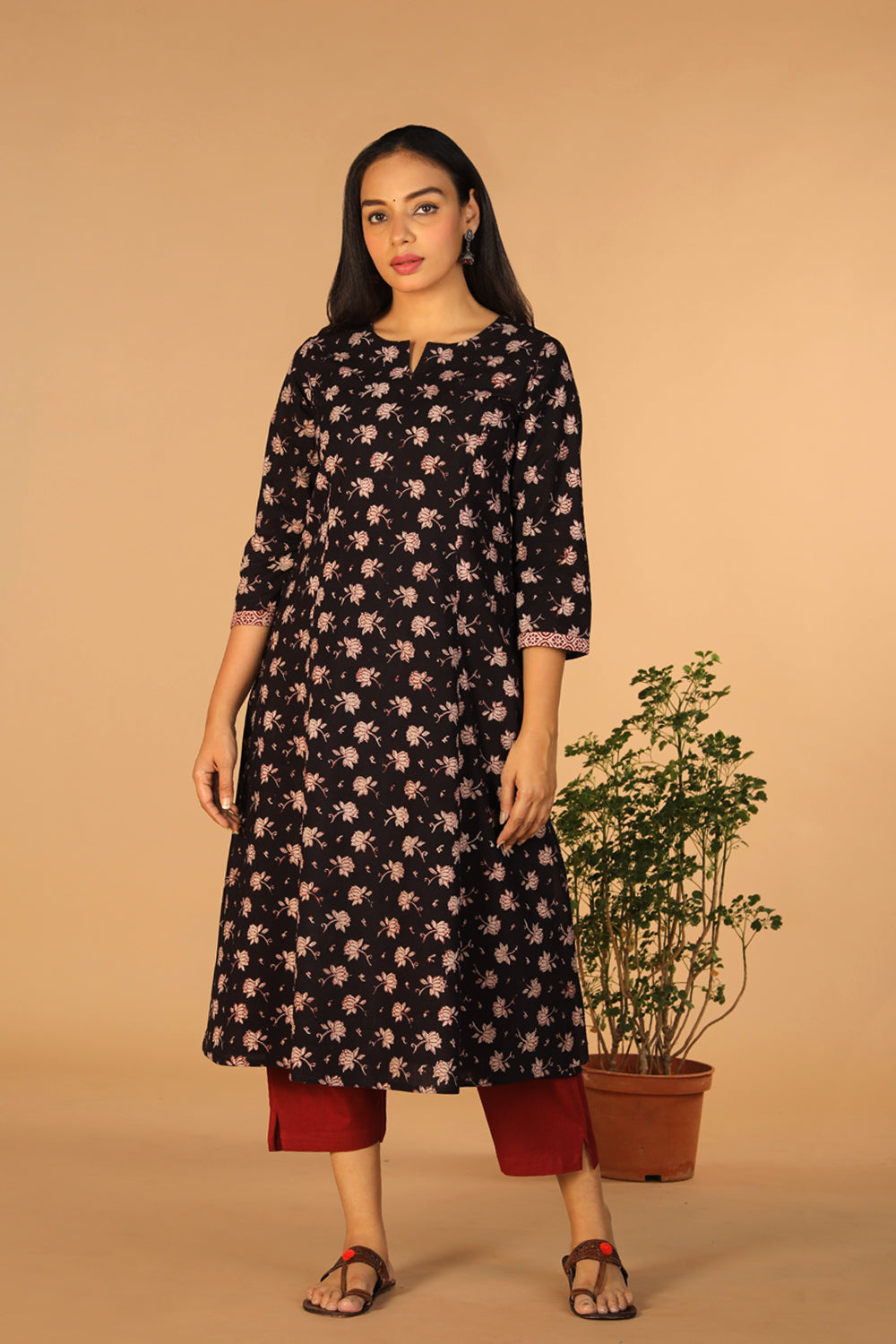 Image of Charcoal Black Cotton Bagh Kurta