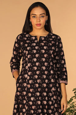 Collection of Cotton Bagh kurti. in a gallery layout