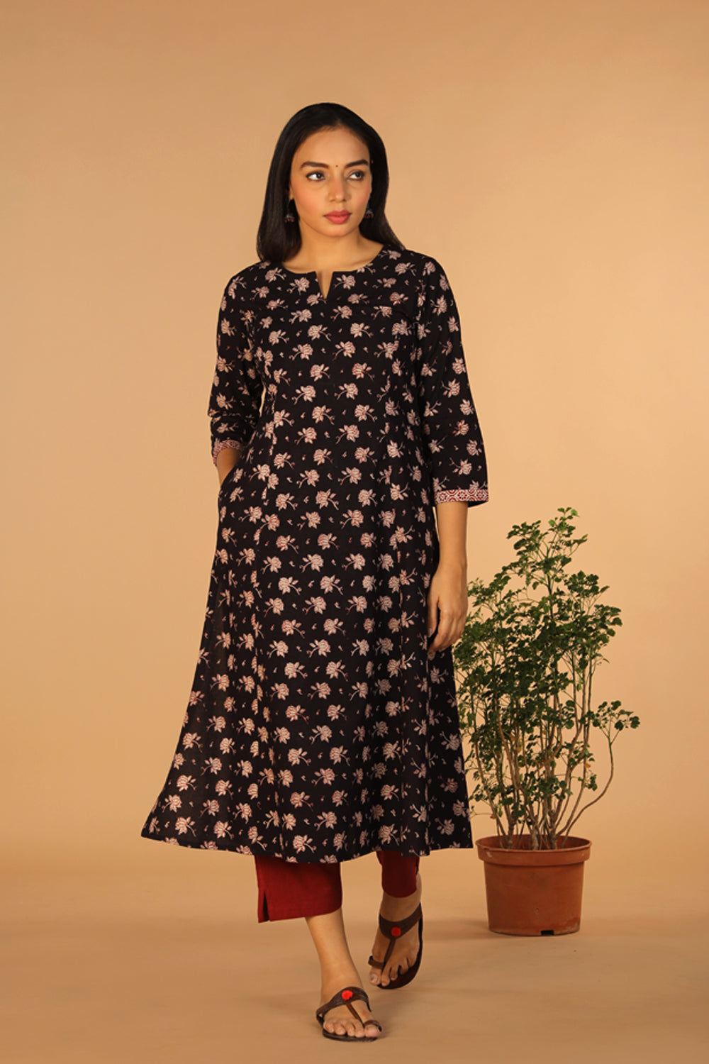 Image of Charcoal Black Cotton Bagh Kurta