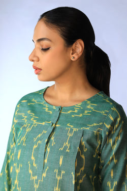 Image of Handwoven cotton Pochampally Ikat kurti