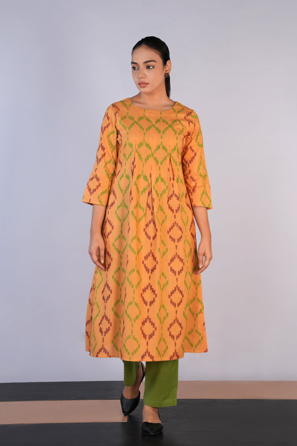 Butter beige Cotton Pochampally Ikat Kurta