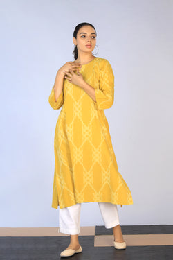 Image of Handwoven cotton Pochampally Ikat Kurti