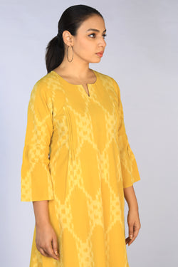 Image of Handwoven cotton Pochampally Ikat Kurti